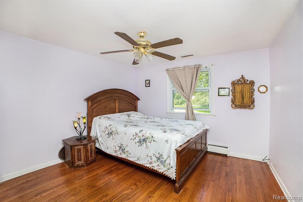 3931 Stonecrest Road West Bloomfield, MI 48322 - Photo 18 of 42 Gallery Image 18