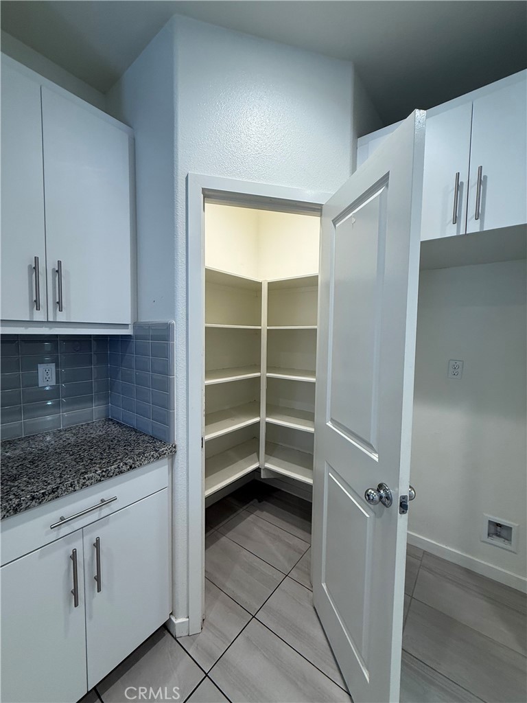27459 Red Rock Road Moreno Valley, CA 92555 - Photo 8 of 31