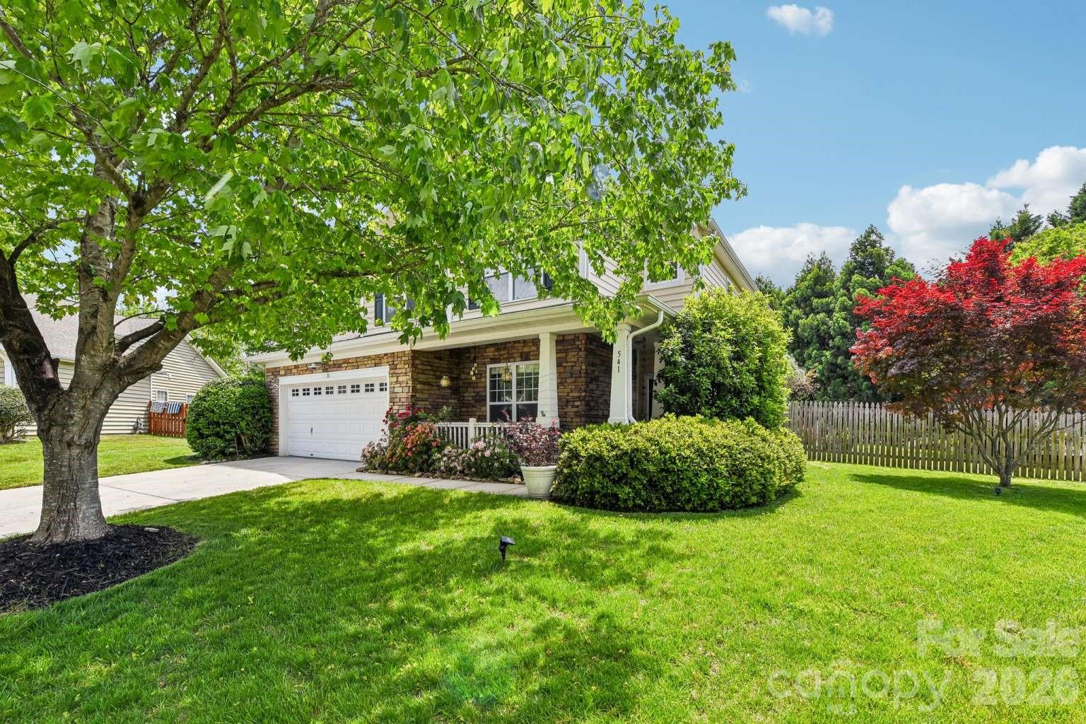 541 Marblewood Court Fort Mill, SC 29708 - Photo 2 of 25 Gallery Image 2