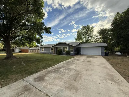$469,000 | 19232 Deane Drive, Madera, CA 93638