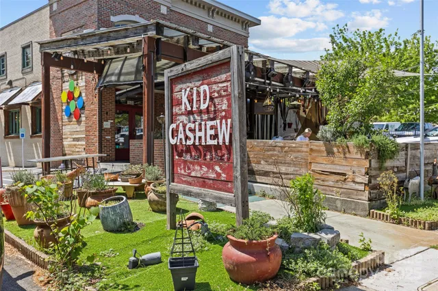 a sign that is on the side of a building