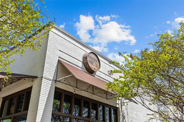 a view of an entryway