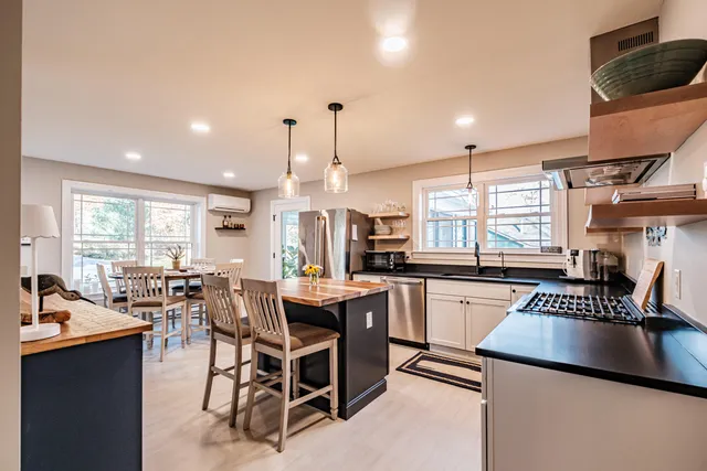 $699,000 | 7 Elysian Way, Scarborough, ME 04074