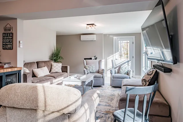 $699,000 | 7 Elysian Way, Scarborough, ME 04074