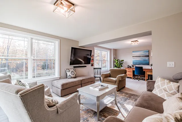 $699,000 | 7 Elysian Way, Scarborough, ME 04074