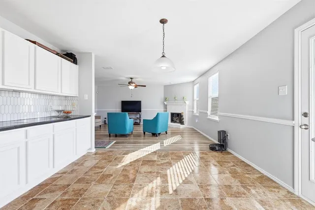 $450,000 | 4648 Pangolin Drive, Fort Worth, TX 76244