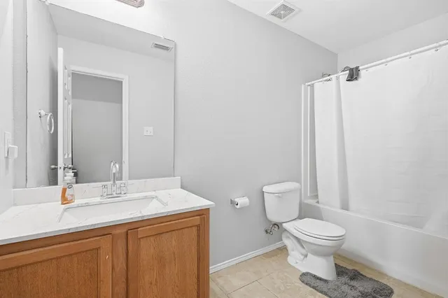 $450,000 | 4648 Pangolin Drive, Fort Worth, TX 76244