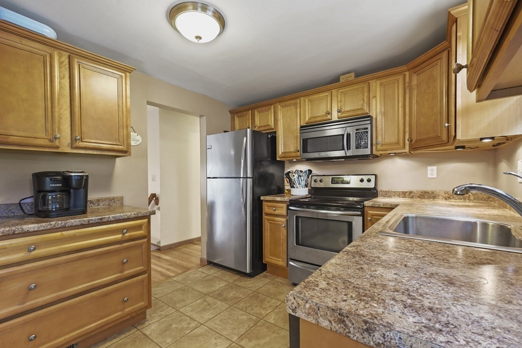18 Sandini Road Marlborough, MA 01752 - Photo 16 of 35 Gallery Image 16