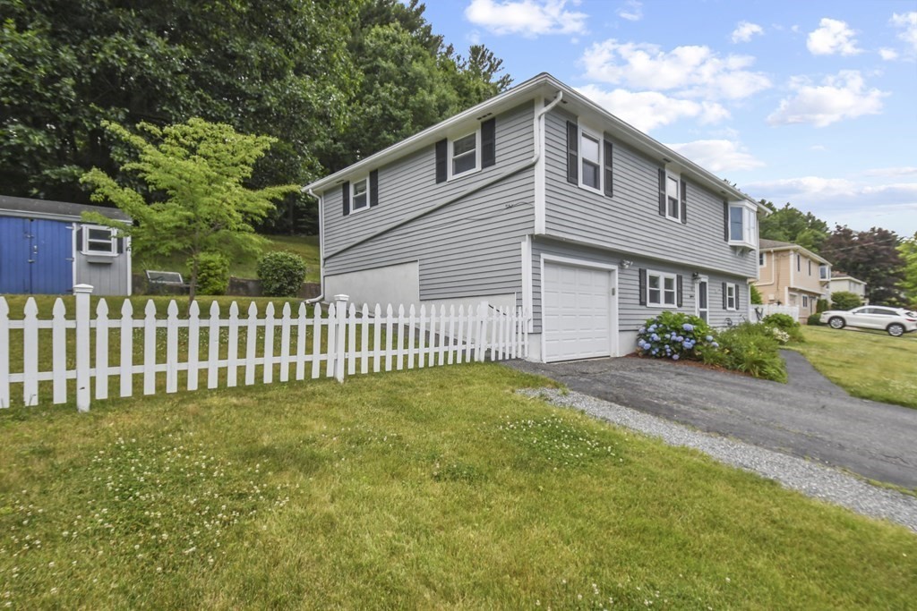 18 Sandini Road Marlborough, MA 01752 - Photo 2 of 35 Gallery Image 2