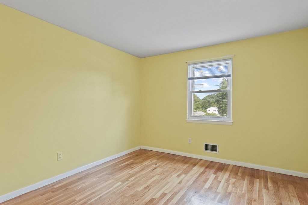 18 Sandini Road Marlborough, MA 01752 - Photo 23 of 35 Gallery Image 23