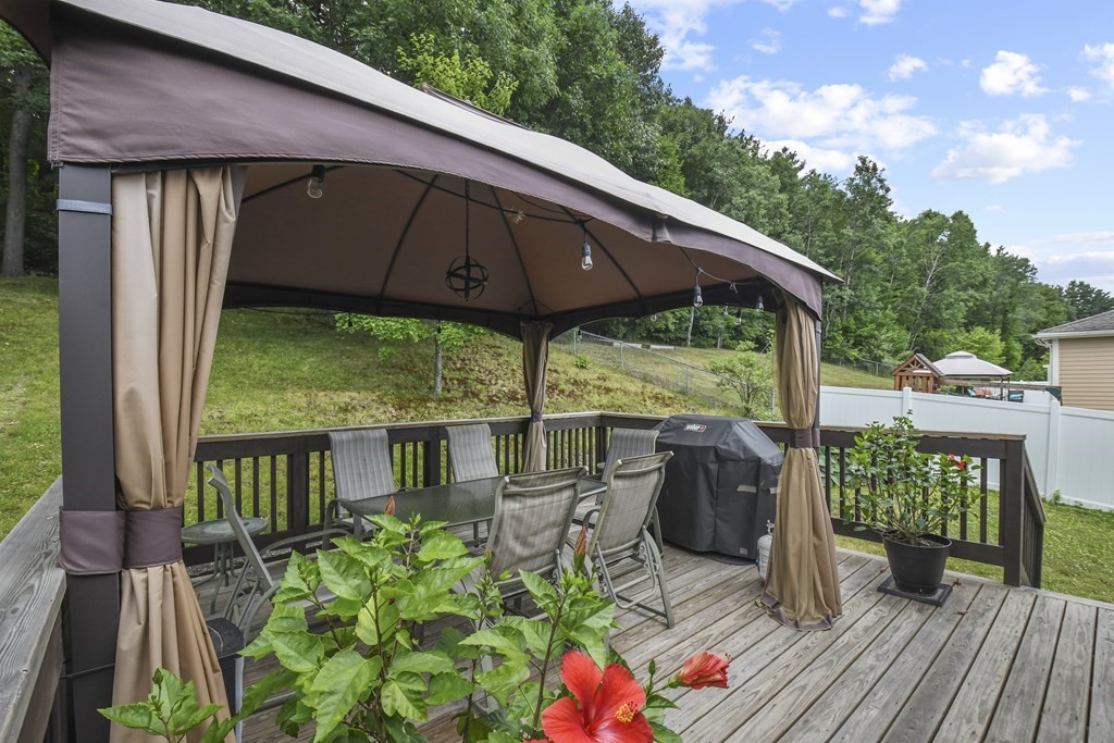 18 Sandini Road Marlborough, MA 01752 - Photo 32 of 35 Gallery Image 32