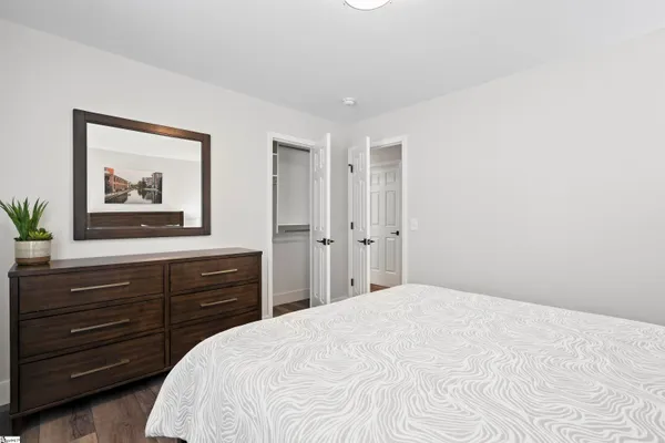 $4,199,605 | 4 Amherst Avenue, Greenville, SC 29605