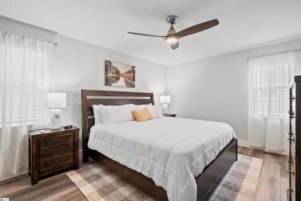 $4,199,605 | 4 Amherst Avenue, Greenville, SC 29605