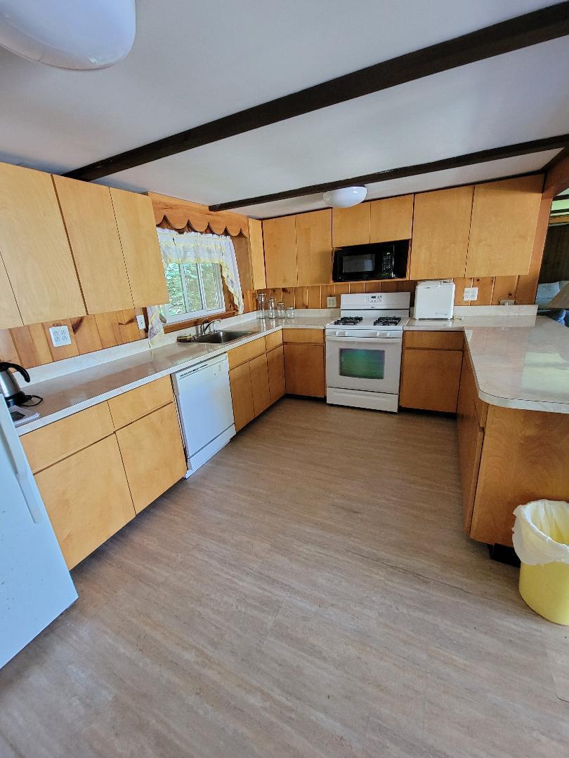 94 Pleasant Point Road Vassalboro, ME 04989 - Photo 12 of 25 DeGraw 9
