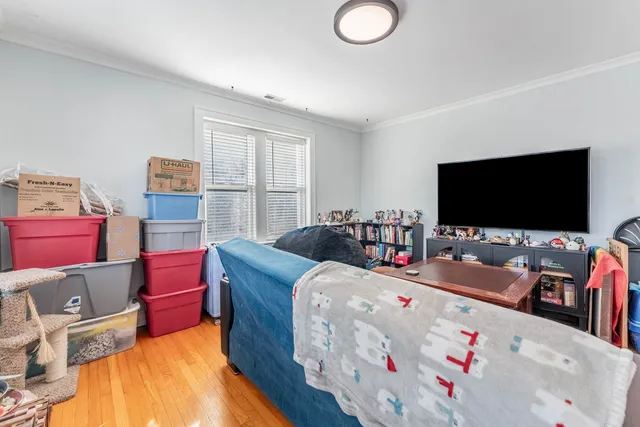 $185,000 | 4704 North Kasson Avenue, Unit 3, Chicago, IL 60630