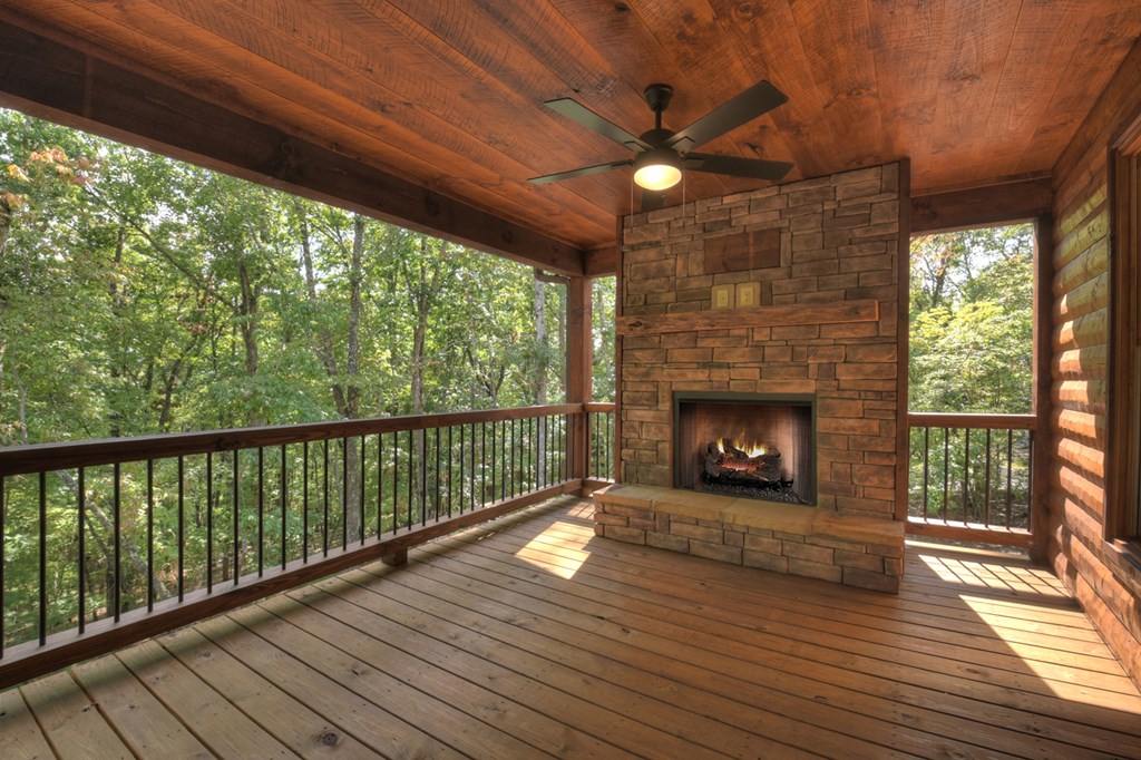 117 Stuart Ridge Road Mineral Bluff, GA 30559 - Photo 5 of 58 Gallery Image 5