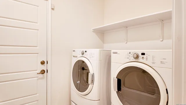 $1,600 | 1123 Loma Mesa, San Antonio, TX 78214