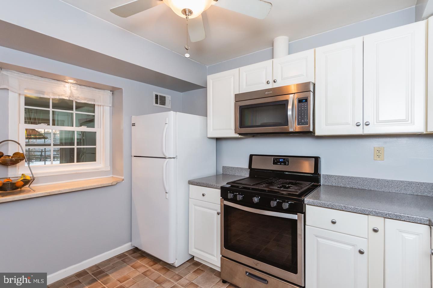 4217 Mispillion Road Nottingham, MD 21236 - Photo 16 of 40