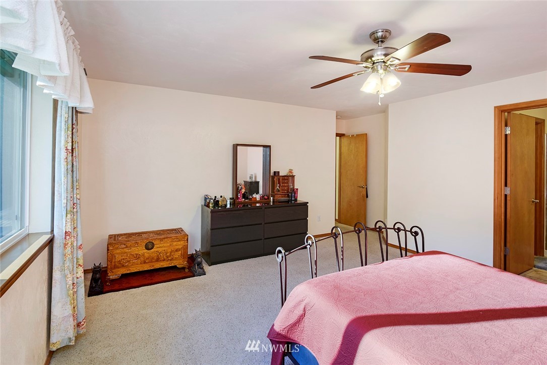 1241 East Benson Loop Road Shelton, WA 98584 - Photo 21 of 25 Gallery Image 21