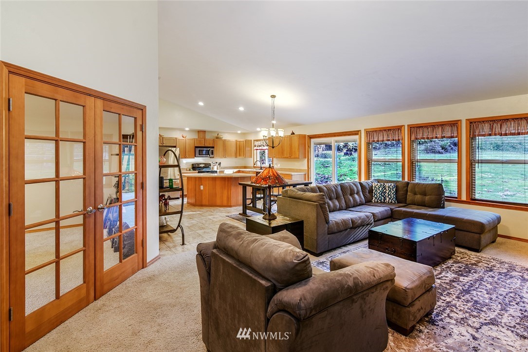 1241 East Benson Loop Road Shelton, WA 98584 - Photo 8 of 25 Gallery Image 8