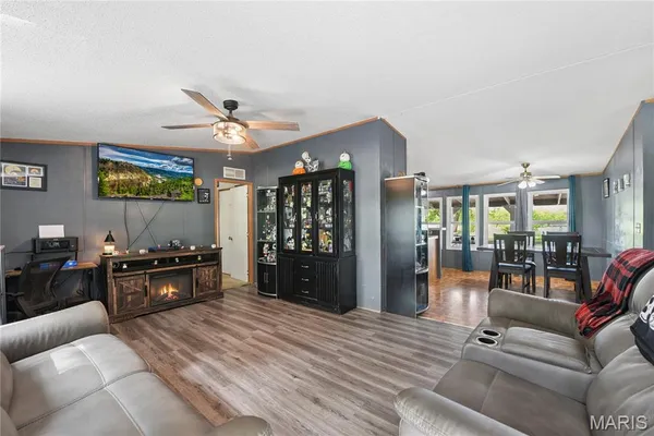 $265,000 | 63 Pinnacle Lake Road, New Florence, MO 63363