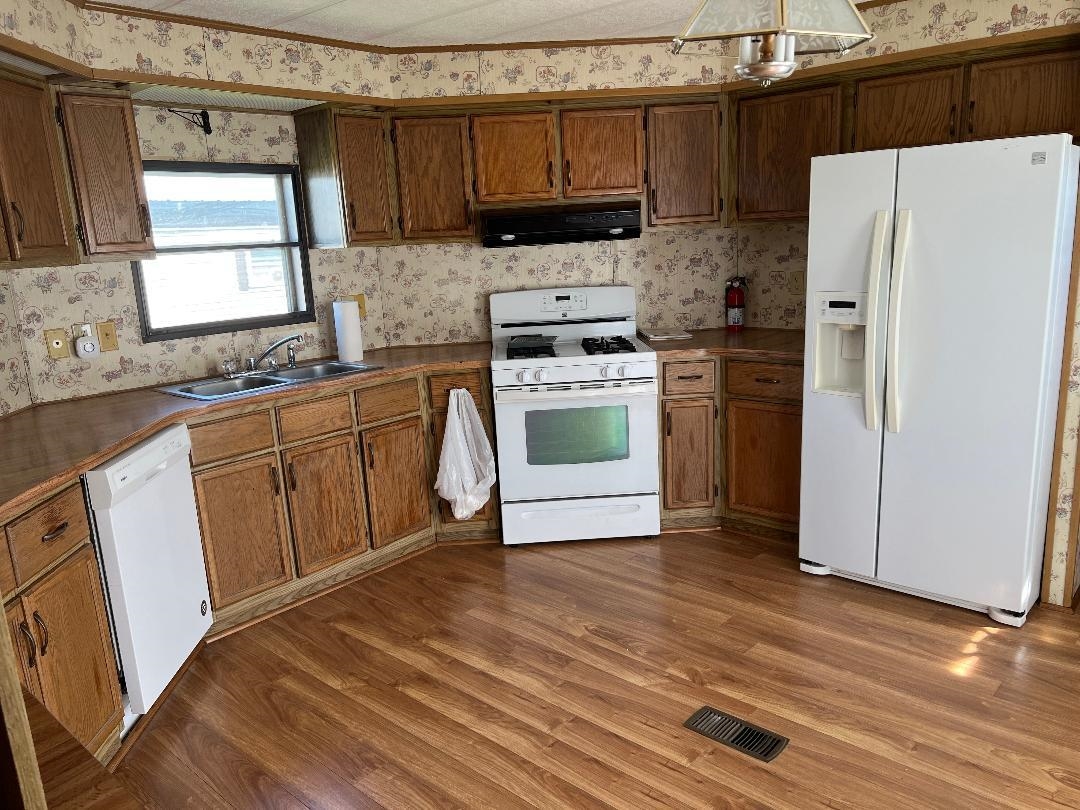 23 Katy Win East Road, Unit 23 Johnson, VT 05656 - Photo 6 of 19