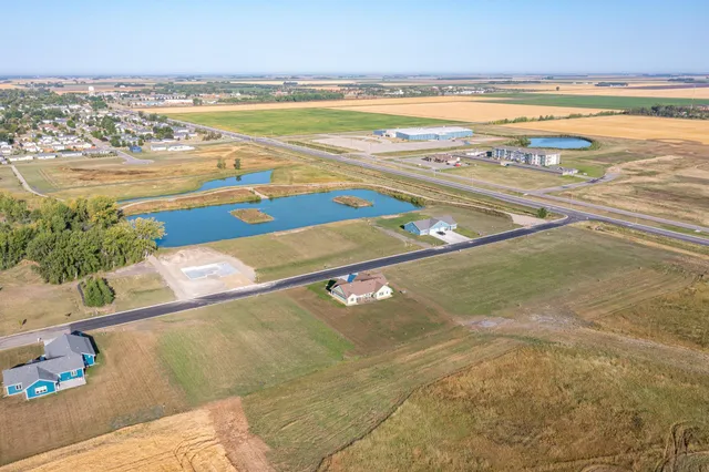 $55,000 | 1421 Eickhof Boulevard, Crookston, MN 56716