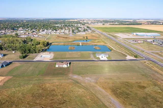 $55,000 | 1421 Eickhof Boulevard, Crookston, MN 56716