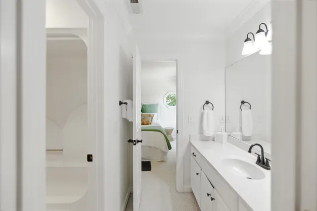 $1,229,900 | 208 Loop Drive, Winchester, TN 37398