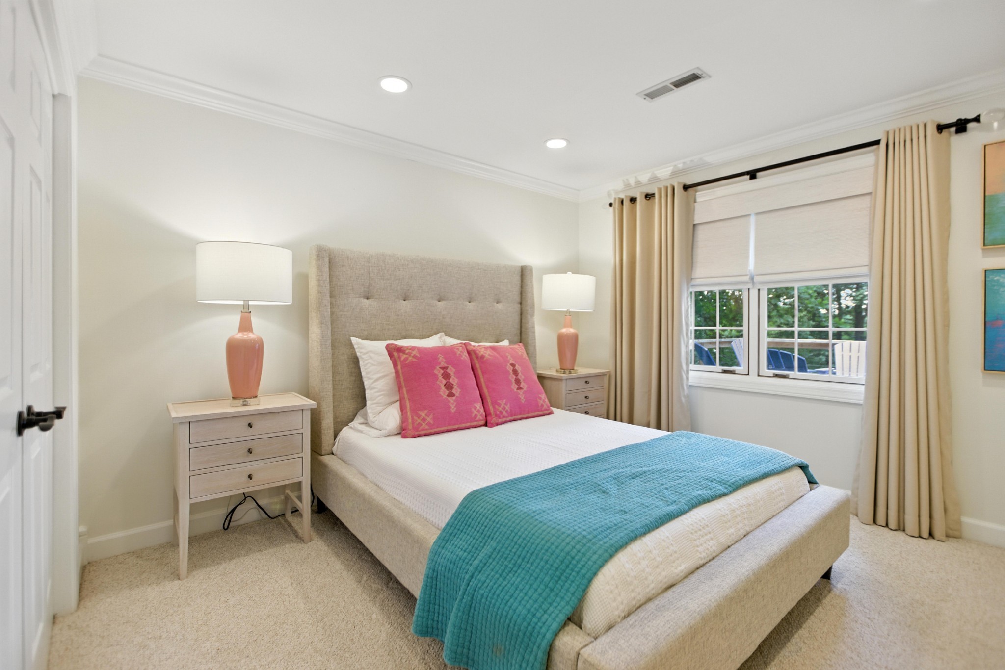 208 Loop Drive Winchester, TN 37398 - Photo 63 of 88 a bedroom with a bed and a window