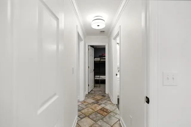 $1,229,900 | 208 Loop Drive, Winchester, TN 37398