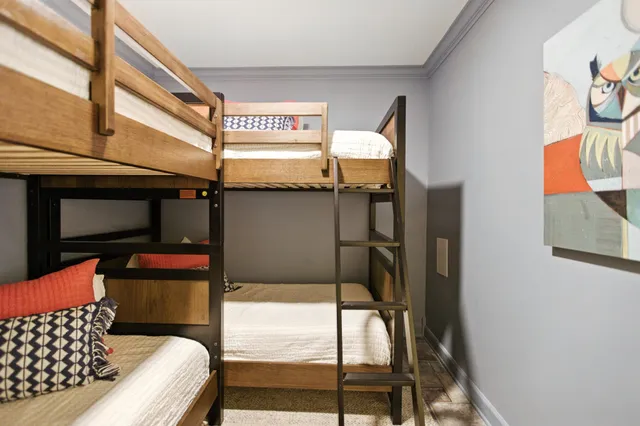 $1,229,900 | 208 Loop Drive, Winchester, TN 37398