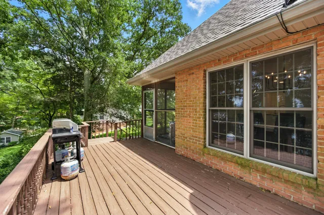 $1,229,900 | 208 Loop Drive, Winchester, TN 37398