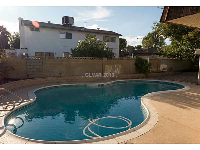 3129 South Topaz Road Las Vegas, NV 89121 - Photo 11 of 23 Property Photo. Huge Deck Surrounds This Great Pool