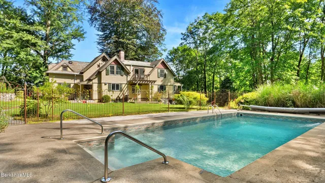 $1,085,000 | 220 Kemble Street, Lenox, MA 01240