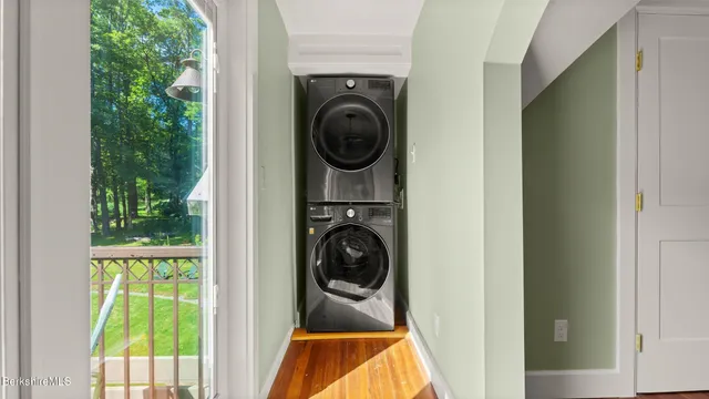 $1,085,000 | 220 Kemble Street, Lenox, MA 01240