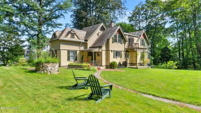 $1,085,000 | 220 Kemble Street, Lenox, MA 01240