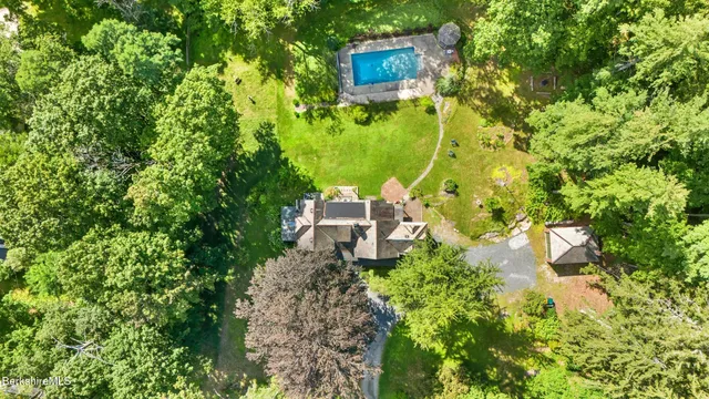 $1,085,000 | 220 Kemble Street, Lenox, MA 01240