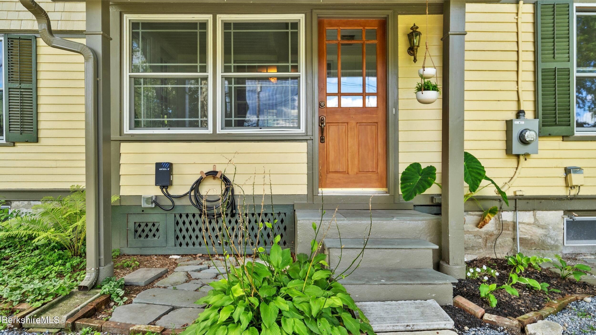220 Kemble Street Lenox, MA 01240 - Photo 4 of 42 Front Door