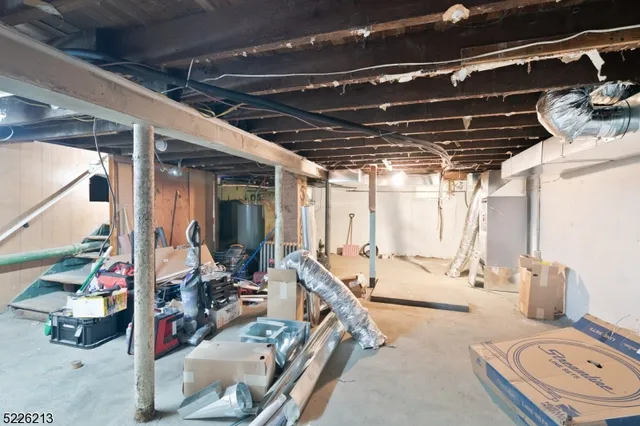 $3,000 | 21 Ledgewood Avenue, Netcong, NJ 07857