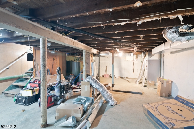 21 Ledgewood Avenue Netcong, NJ 07857 - Photo 20 of 25 a view of a room with gym equipment