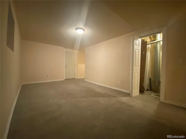 $3,500 | 1460 Pennsylvania Street, Denver, CO 80203