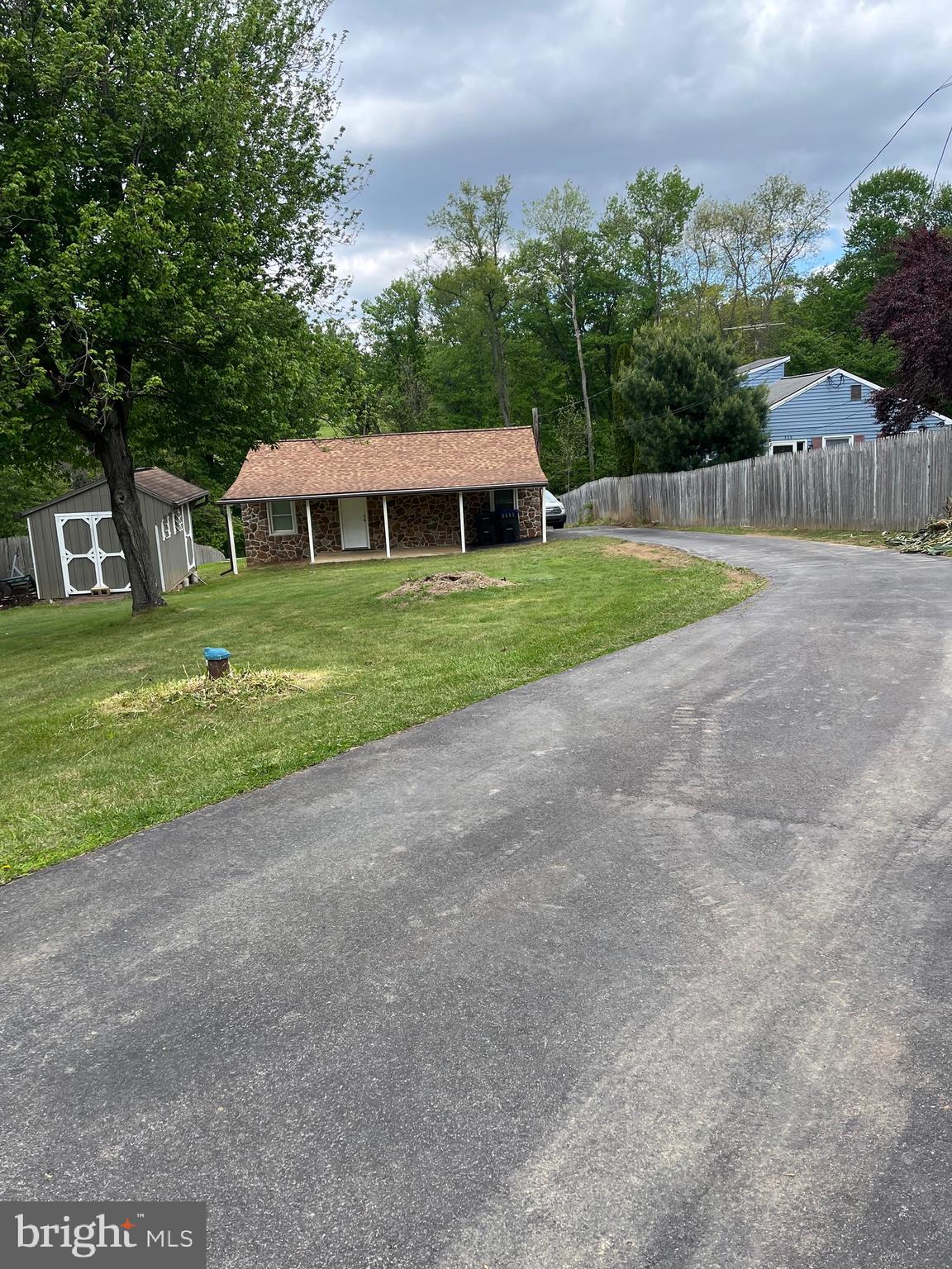 320 Oaklyn Road Coatesville, PA 19320 - Photo 2 of 24 Gallery Image 2