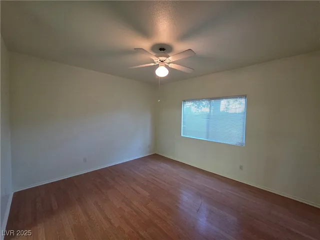 $975 | 2110 Los Feliz Street, Unit 1007, Las Vegas, NV 89156