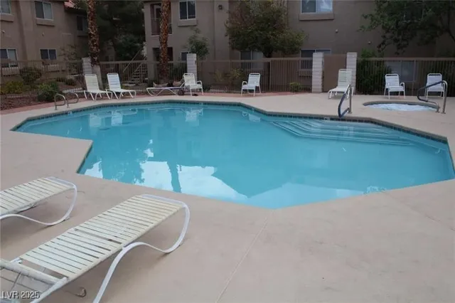 $975 | 2110 Los Feliz Street, Unit 1007, Las Vegas, NV 89156