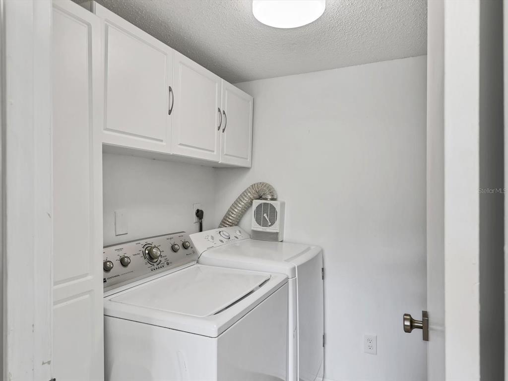 4001 South Beneva Road, Unit 401 Sarasota, FL 34233 - Photo 16 of 33