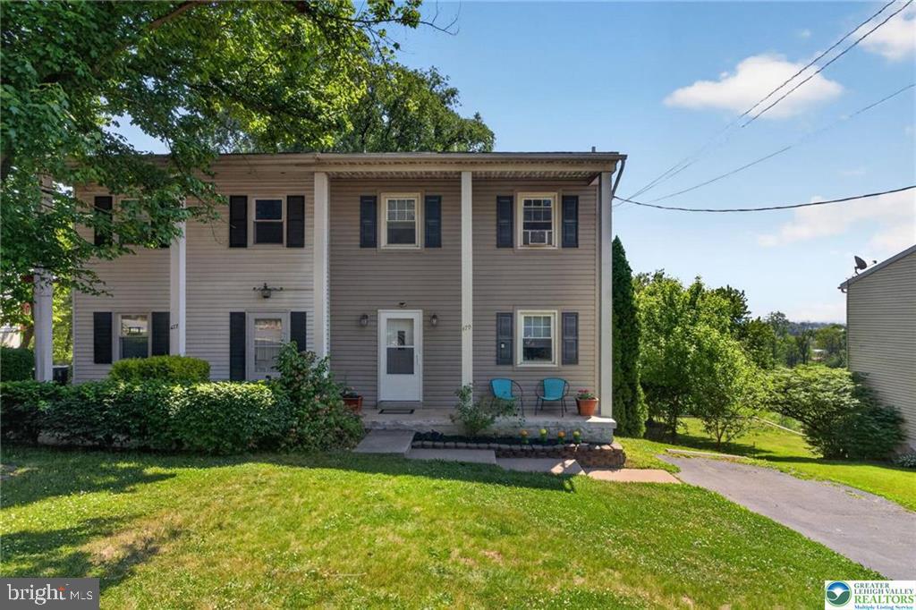 479 South 9th Street Akron, PA 17501 - Photo 1 of 33