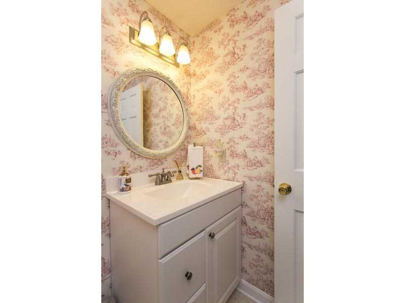 56 Ryder Road Yarmouth, ME 04096 - Photo 19 of 35 Bathroom. Powder Room first floor