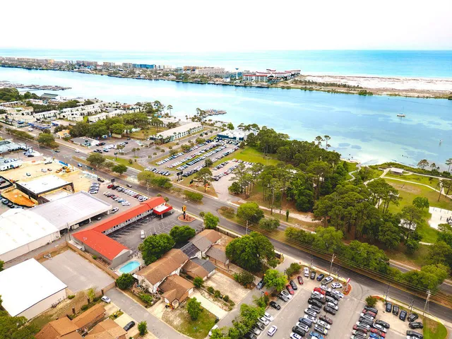 $314,999 | 209 Honeytree Lane Southwest, Fort Walton Beach, FL 32548