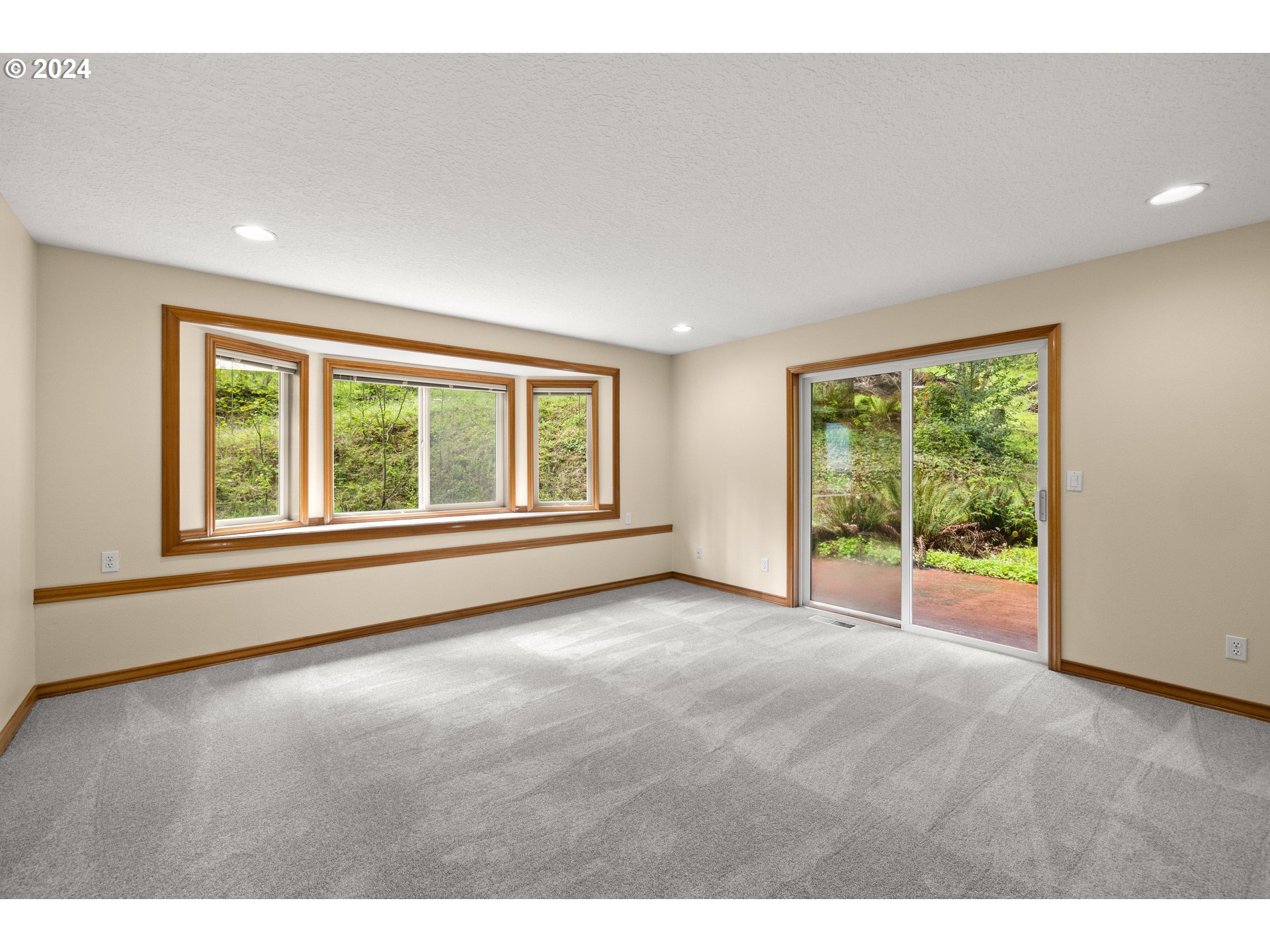 22621 South Day Hill Road Estacada, OR 97023 - Photo 19 of 47 Gallery Image 19